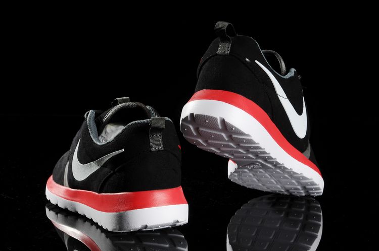 NIKE ROSHERUN NM 3M fur whtie rouge noir nouvelles chaussures (3)